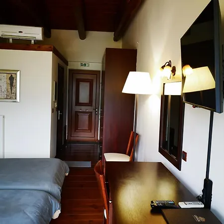Hotel Olvios Goura