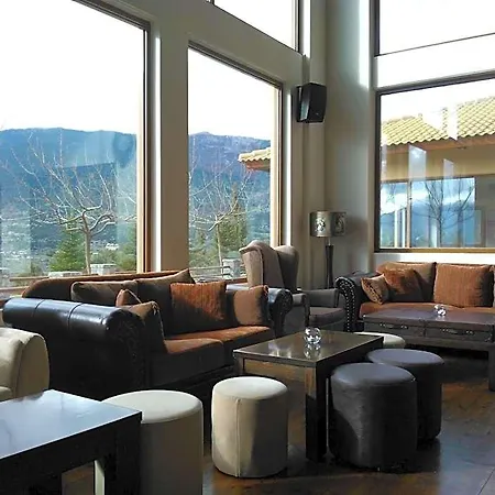 Olvios Hotel Goura