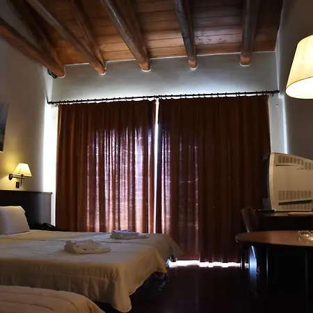 Olvios Hotel Goura