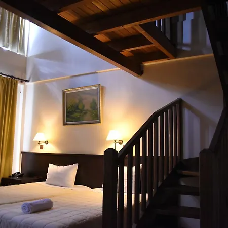 Olvios Hotel 4*