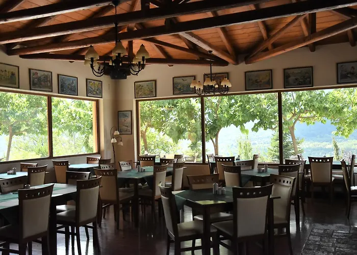 Olvios Szálloda Gúra