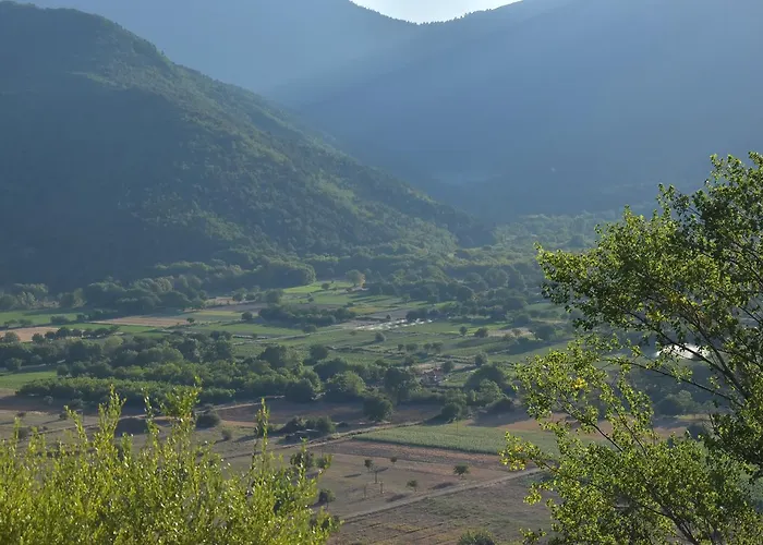 Olvios Szálloda Gúra